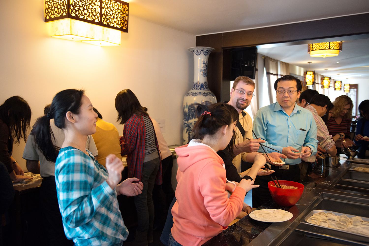 partyCNY-7868